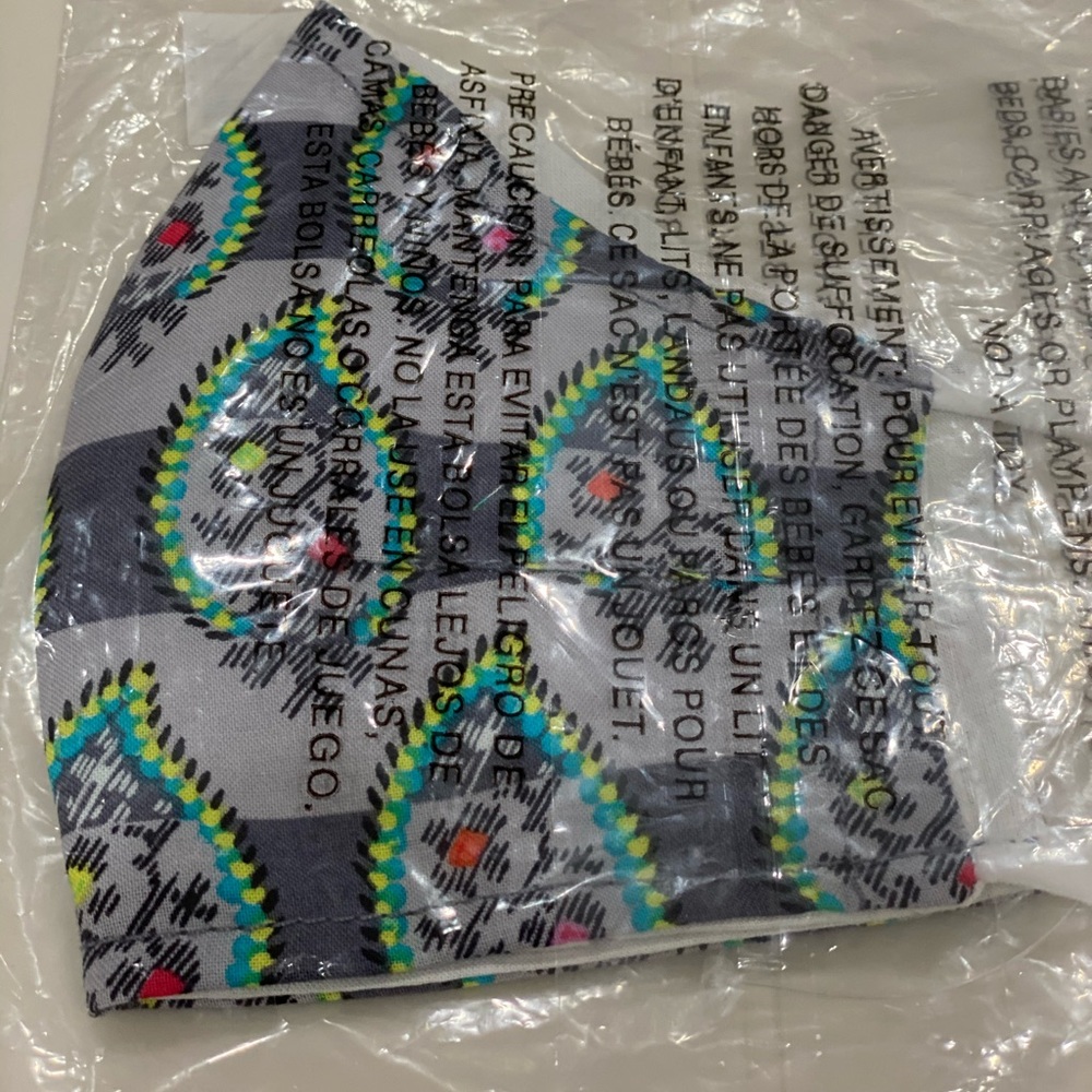 NWT Vera Bradley cotton mask